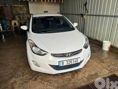 Hyundai Elantra 2014