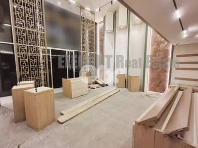 Huge Showroom | Prime Location | High End Finishing