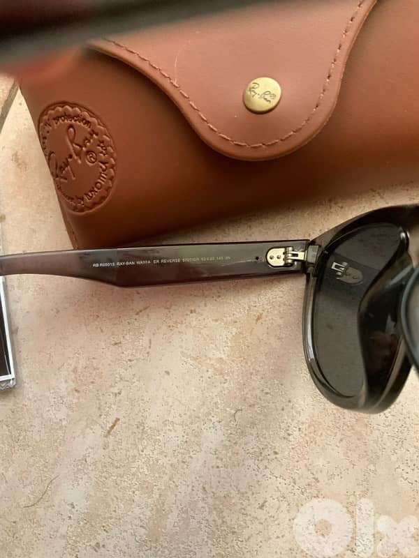 authentic rayban wayfarer reverse 53mm 2