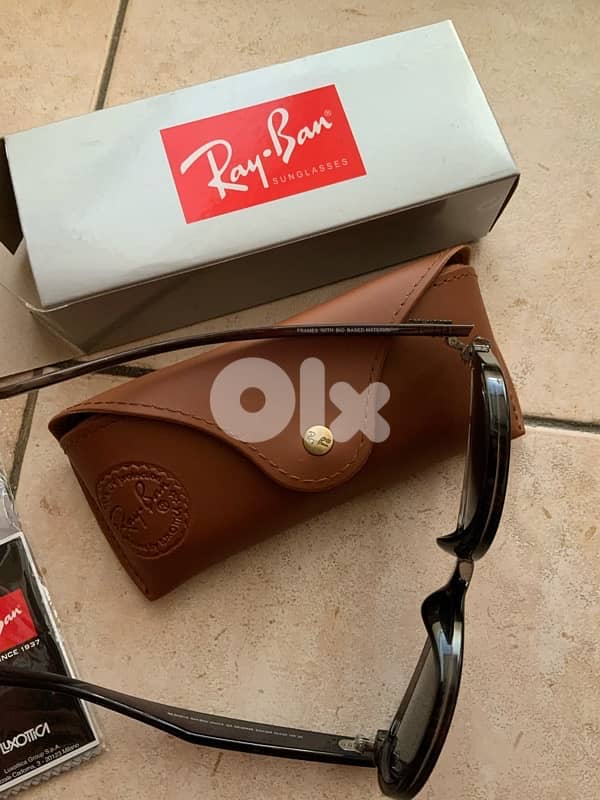 authentic rayban wayfarer reverse 53mm 3