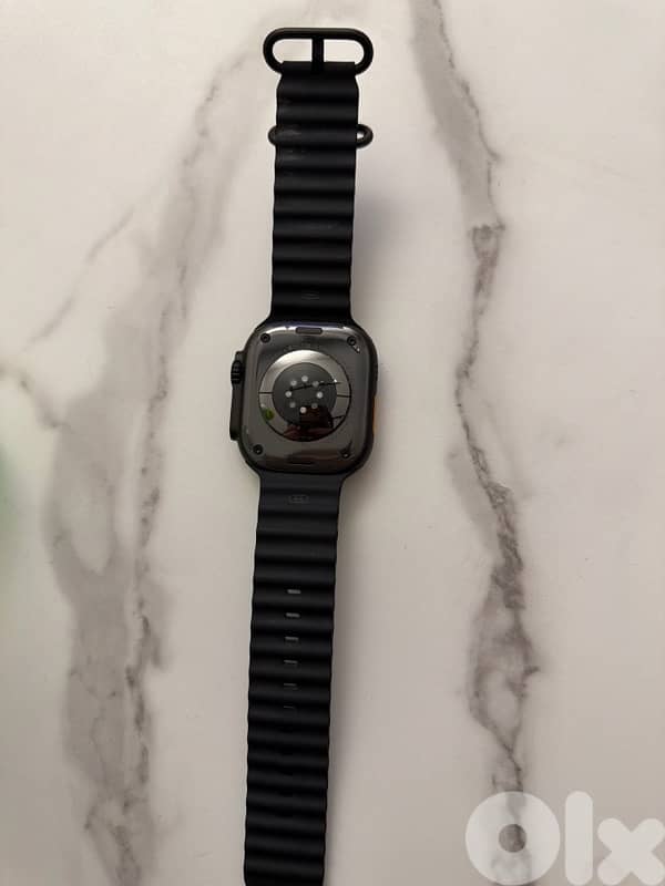 Apple Watch Ultra 2 black edition 1