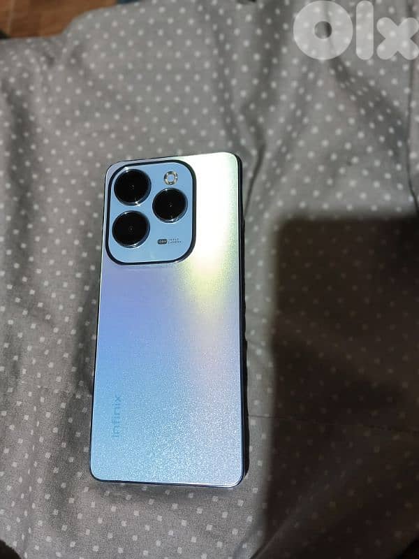 infinix hot 40 pro lal be3 1