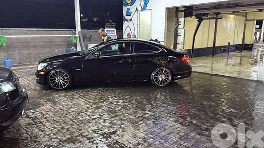 Mercedes-Benz C-Class 2012