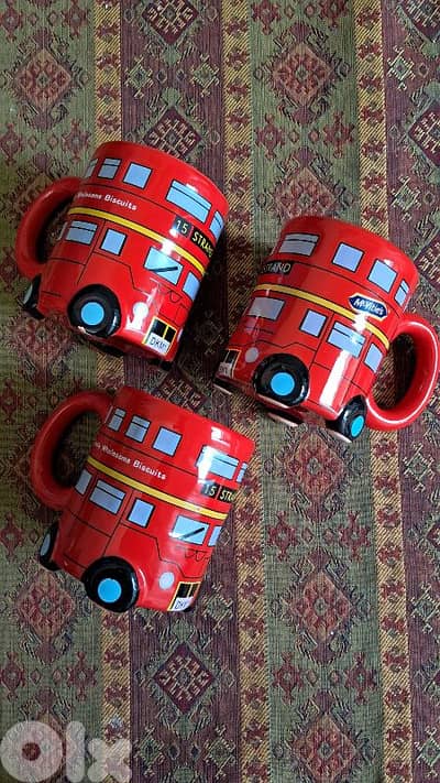 London bus ceramic mugs