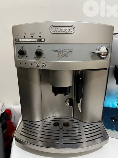 Delonghi Magnifica coffee maker