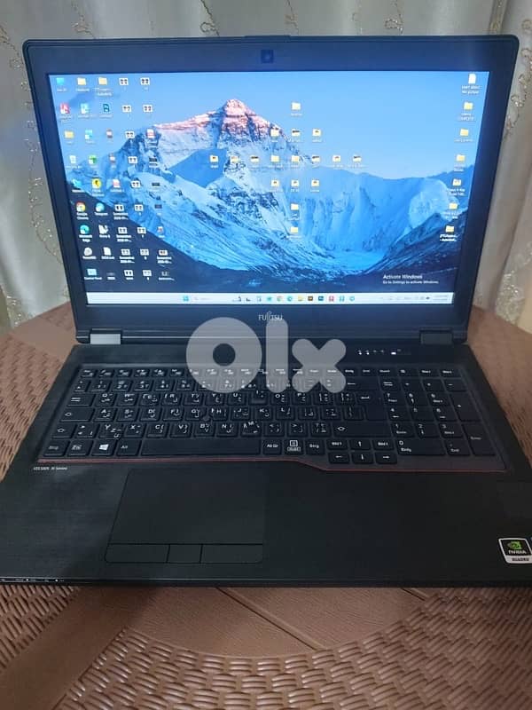 Fujitsu CELSIUS H780 1