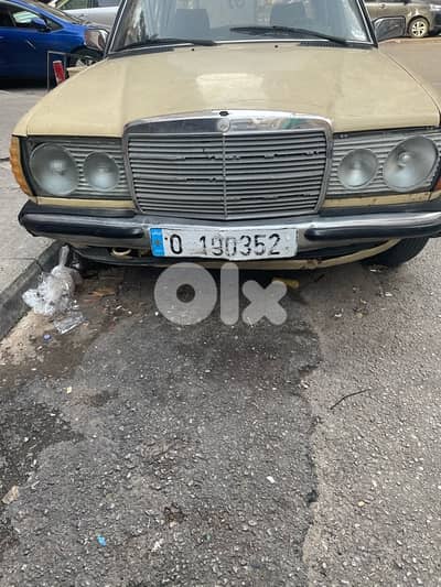 Mercedes-Benz 200 Series 1981