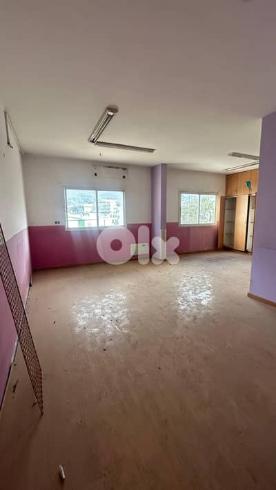 Shop for rent in Zouk Mosbeh متجر للإيجار  في زوق مصبح