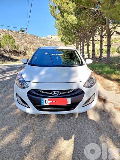Hyundai Elantra 2013