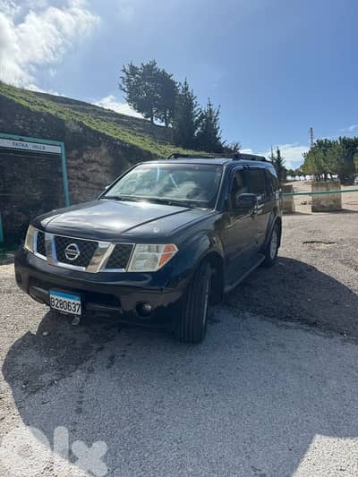 Nissan Pathfinder 2005