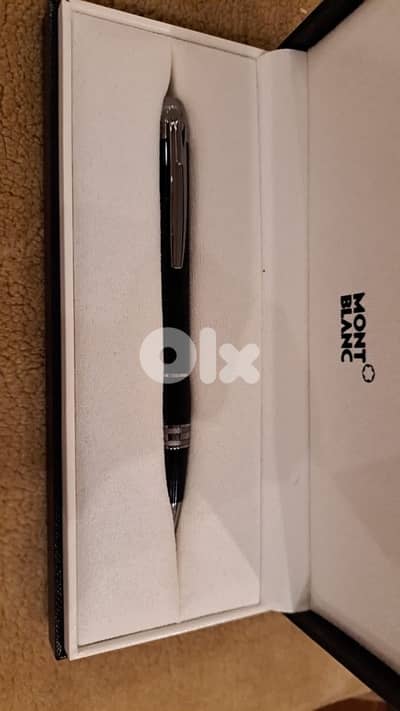 Montblanc StarWalker Midnight Black Ballpoint Pen