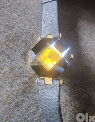 Omax watch vintage