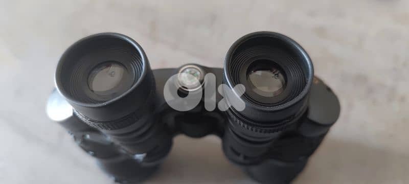binoculars 6