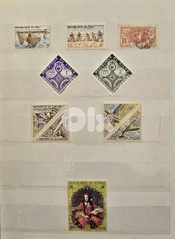 Worldwide Album Collection — +350 Different Stamps 15