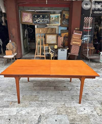 Vintage 1970’s sleep comfort dining table 2 m طاولة طعام سبعينات مودرن