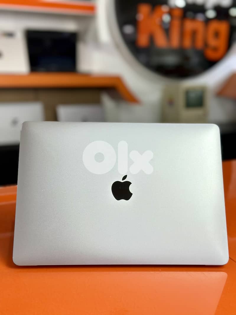 APPLE MACBOOK PRO M1 13-INCH TOUCHBAR LAPTOP 3