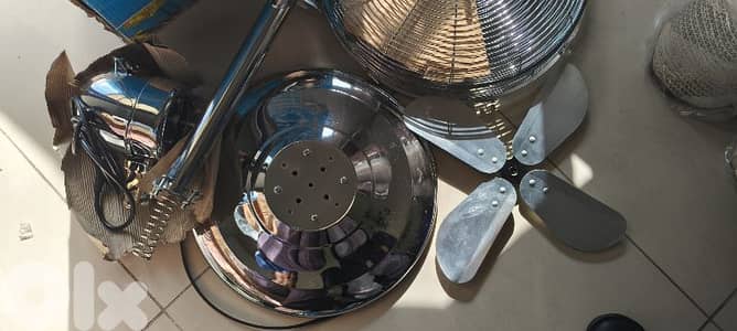 Midea 16" Metal Stand Fan - Heavy Duty Chrome Finish (Model FS40-U3)