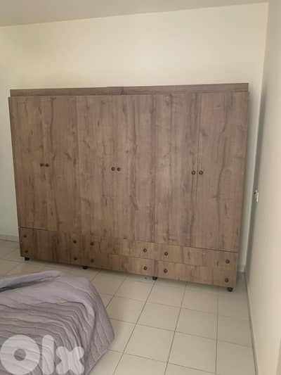 خزانة 6 درف جديدة من المعمل