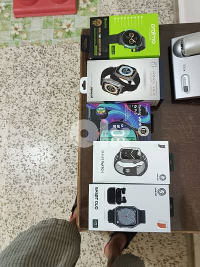 6 smartwatch and 5 wireless power bank