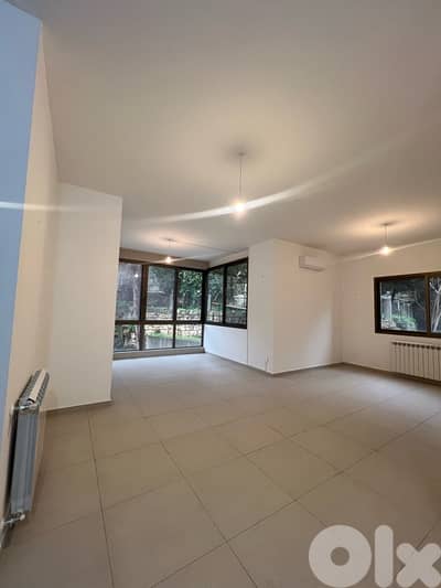 Apartment for Rent in Mansourieh شقة للإيجار في المنصورية