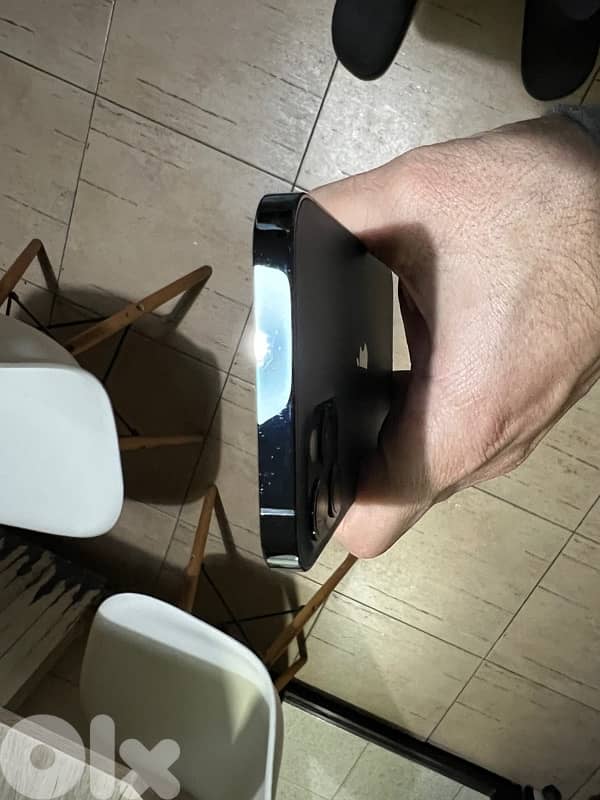 IPHONE 12 pro 128gb excellent condition 1