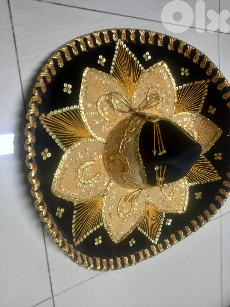 Original Sombrero Mariachi Hat made in Mexico in black and Gold Colour 2