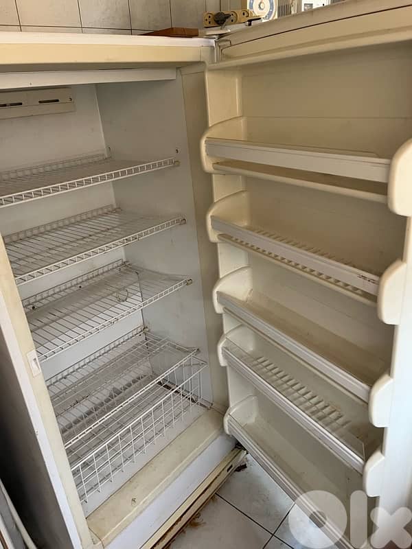 Frigidaire freezer 1