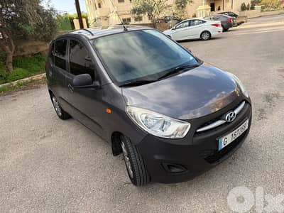 هيونداي أى 10 2016