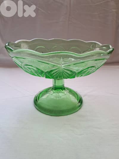 1970 fruit glass stand