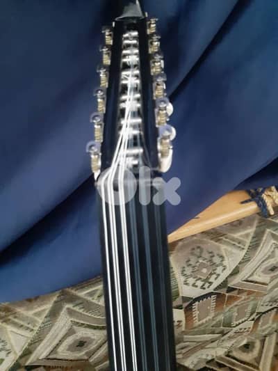 عود كهربا احترافي للحفلات