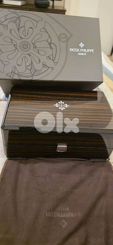 Patek Philippe original wooden box