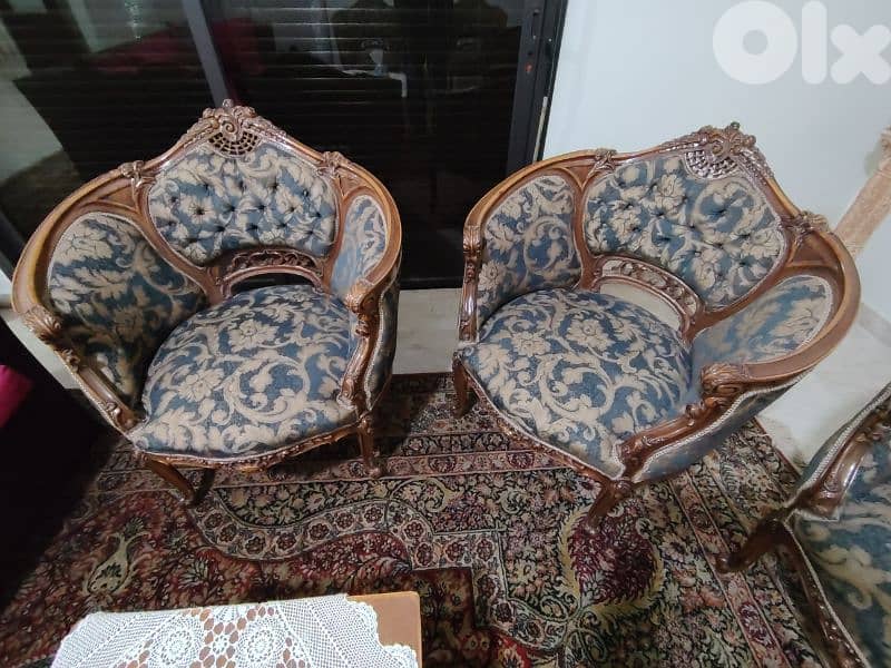 Classic Antique Salon 1