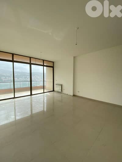 Apartment for sale in botchay شقة للبيع في بطشاي