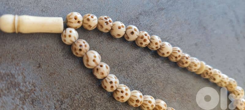 Vintage Hand-Carved Bone Tasbih – Rare Style 3