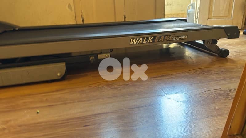 treadmilll walk east brand 2