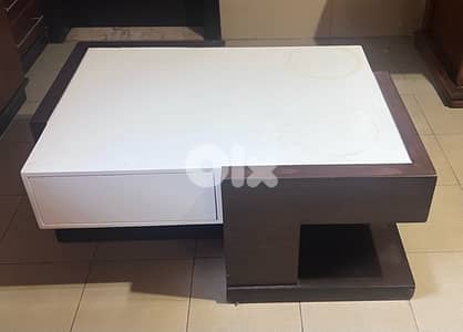 Modern Coffee Table – Solid Wood – 110x75x48 cm