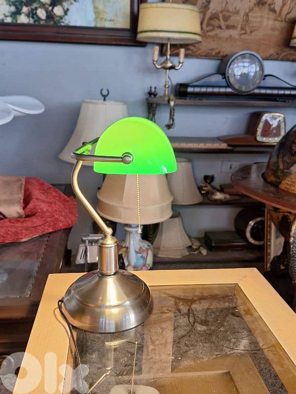 banker's opaline lamp 2