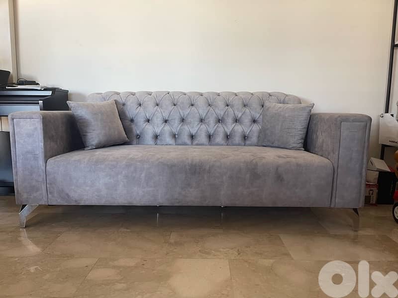 3 Sofas 1