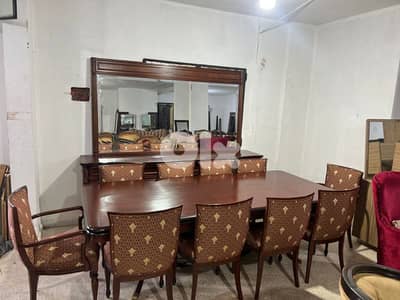 اوضة سفرة ملكية خشب زان 10 كراسي كتير مرتبة