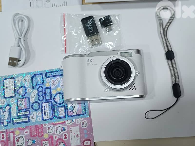 Portable Digital Camera 3