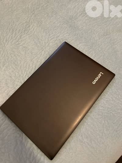 Lenovo 330-15IGM Laptop (ideapad) - Type 81D1 + charger