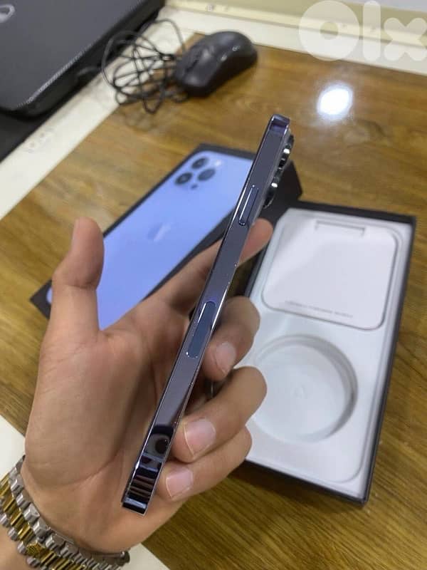 iPhone 13 Pro Max ؟ 1