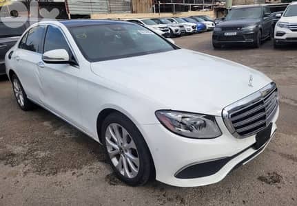 Mercedes-Benz E-Class 2018 / clean carfax