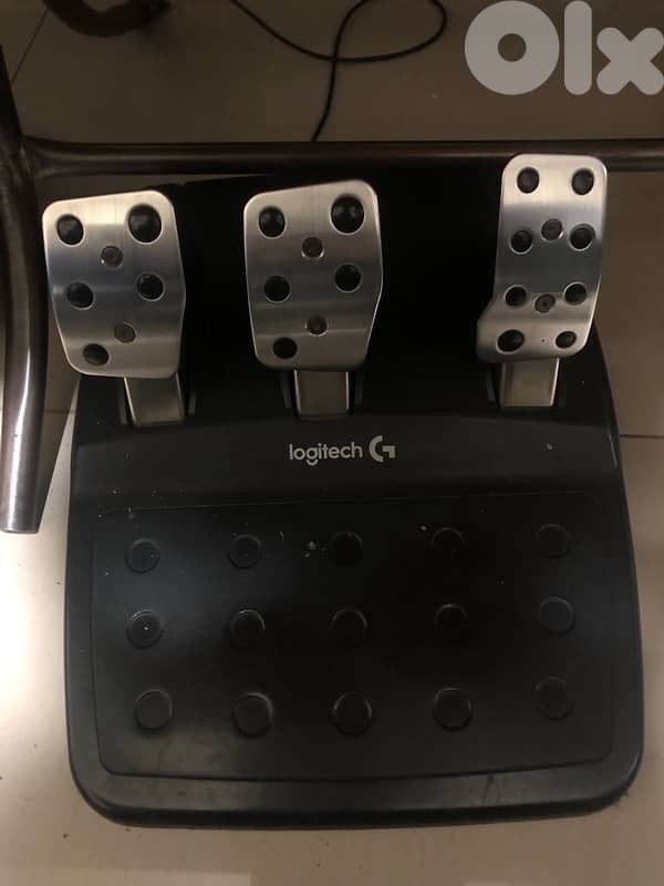 Logitech G920 Steering Wheel + Shifter 3