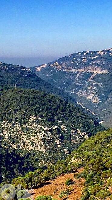 PARTNERSHIP LAND IN BROUMANA PRIME 30/90 / SEA VIEW