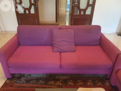 2 canapés in good condition