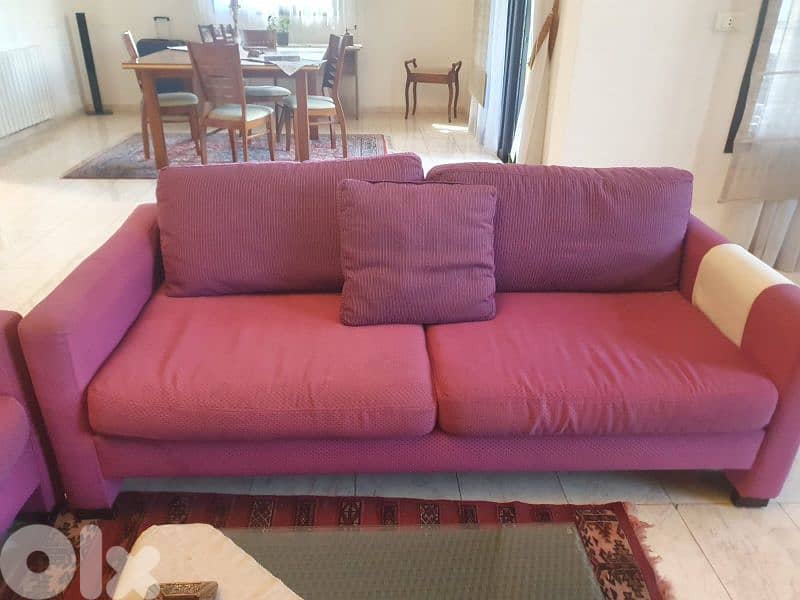 2 canapés in good condition 2