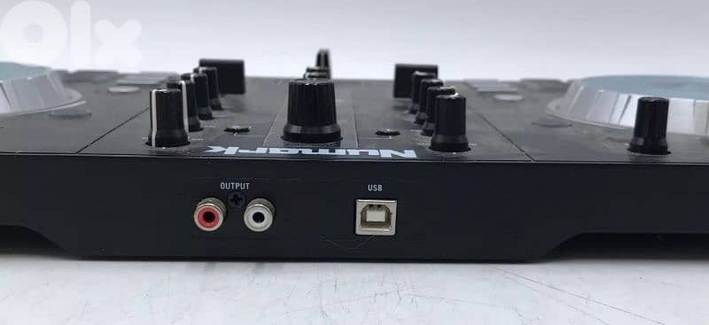 numark mixtrack pro 3 controller 1