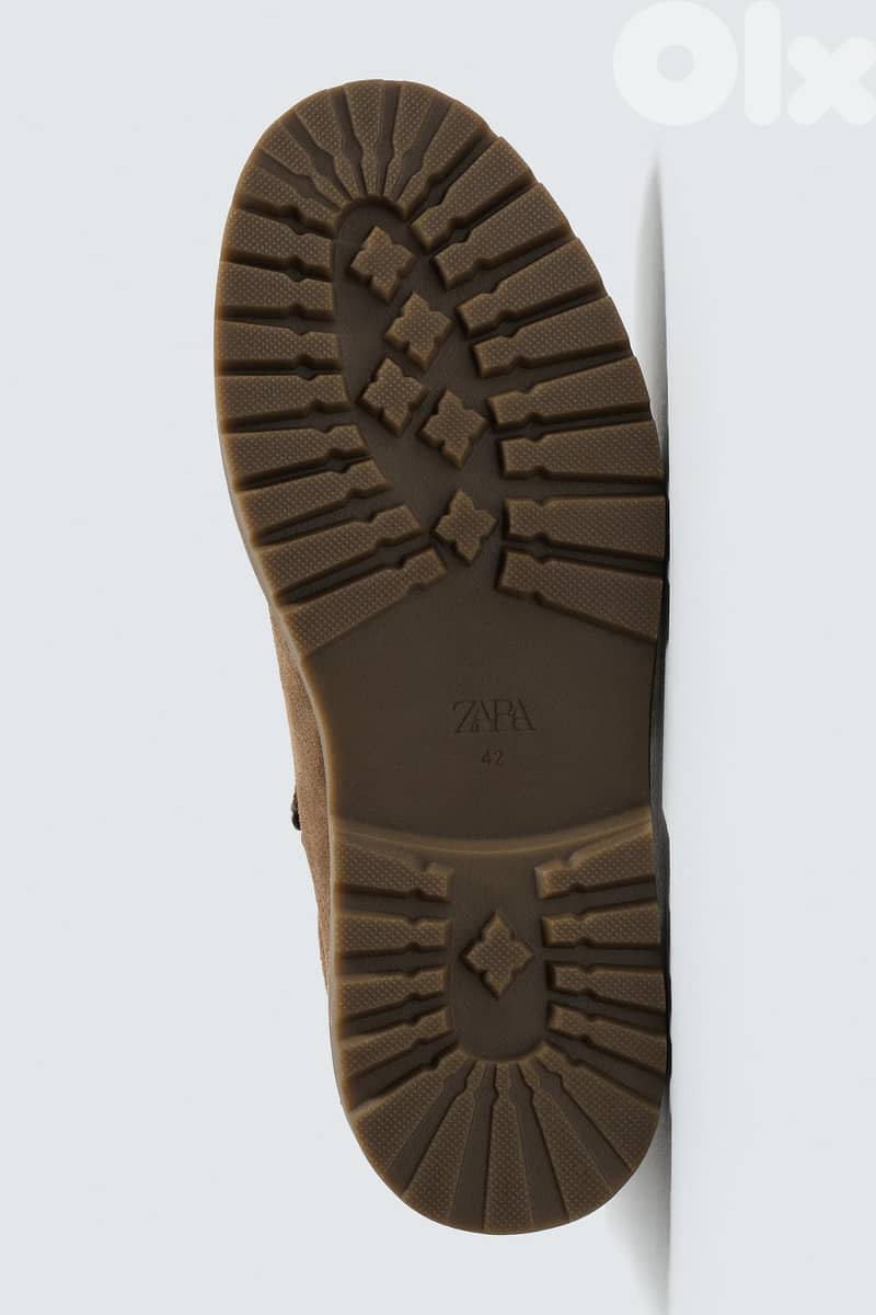 Zara - CHUNKY LEATHER BOOTS SIZE 41 6