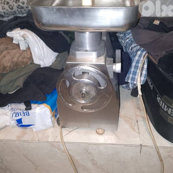 76684295 3edet le7am Italy 2